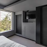 Hillside Polar Villa *